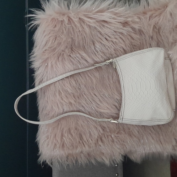 Lizclairborne Shoulder Bag​ - Picture 4 of 8